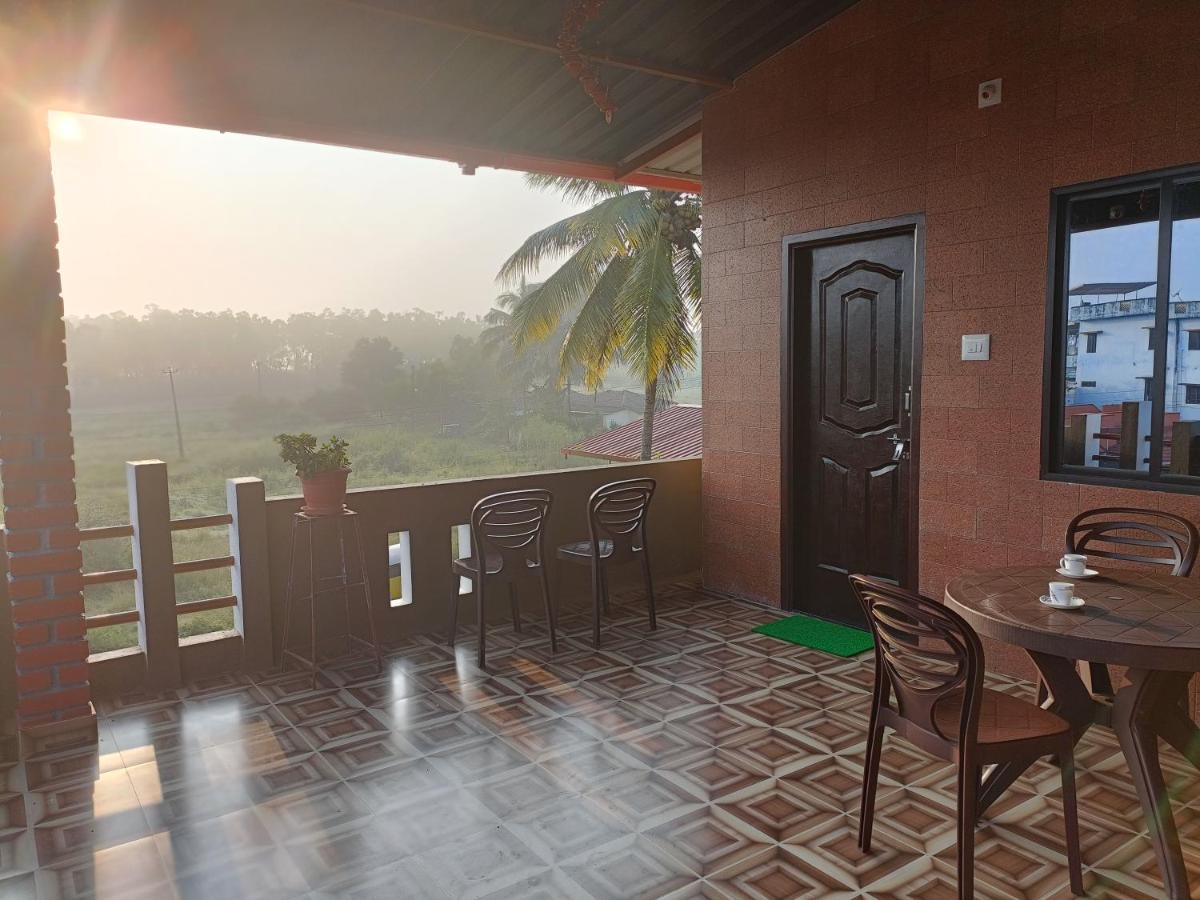 Maanyatha Home Stay Manipal Exterior foto