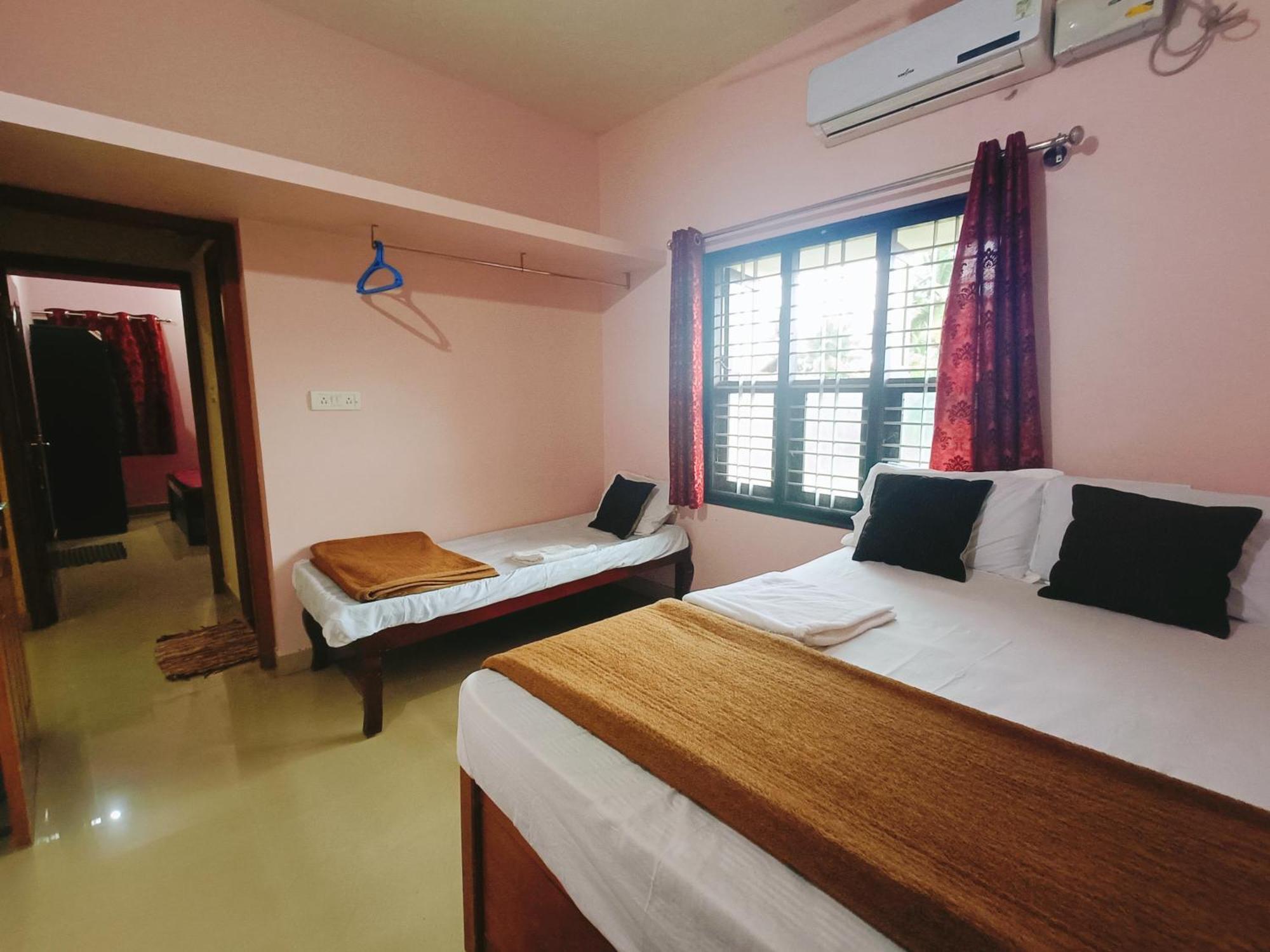 Maanyatha Home Stay Manipal Zimmer foto