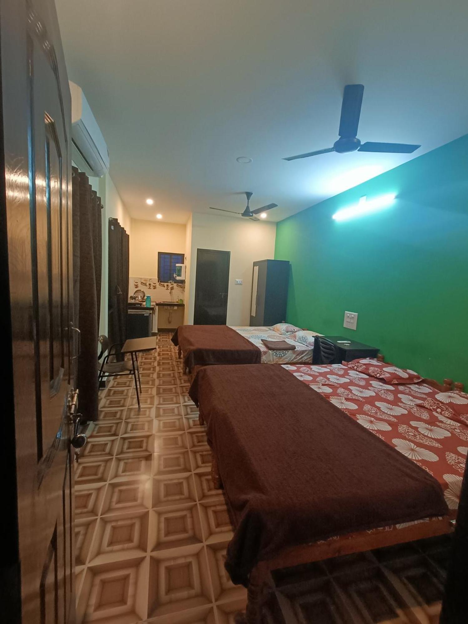 Maanyatha Home Stay Manipal Zimmer foto